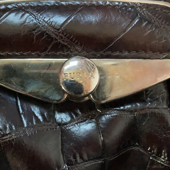 Furla Brera croc embossed shoulder bag - Picture 4 of 13